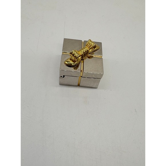 Vintage 1996 Gift Box Mini Watch Clock Quartz Gold Tone Silver Tone - Picture 2 of 9